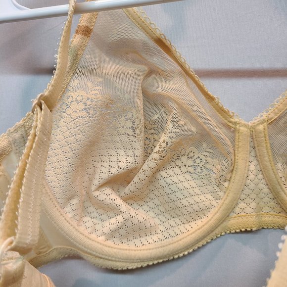 Vintage Chantelle Bra 32D Ivory Mesh Lace Unlined Underwire Made in France - Picture 5 of 11